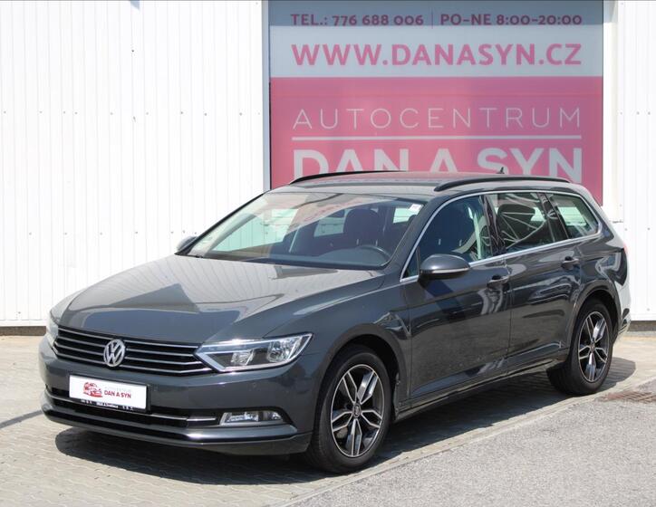 Volkswagen Passat 1