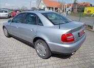 Audi A4 10