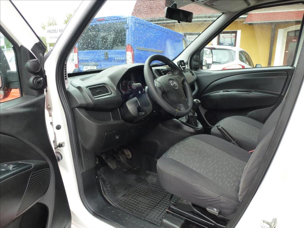 Opel Combo 15