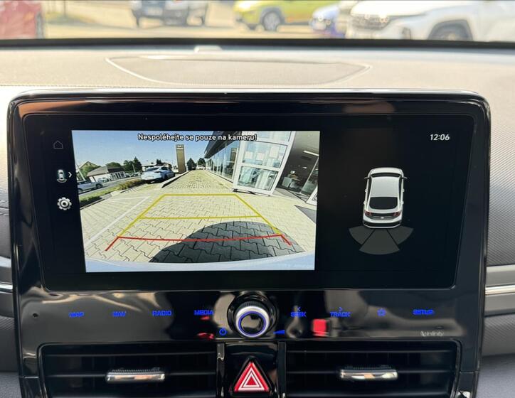 Hyundai IONIQ 17