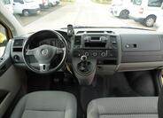 Volkswagen Caravelle 29