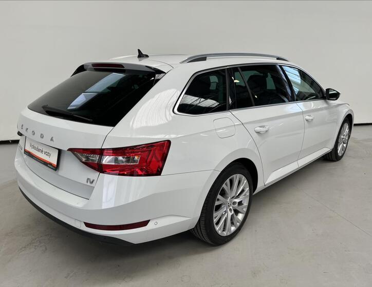 Škoda Superb 2