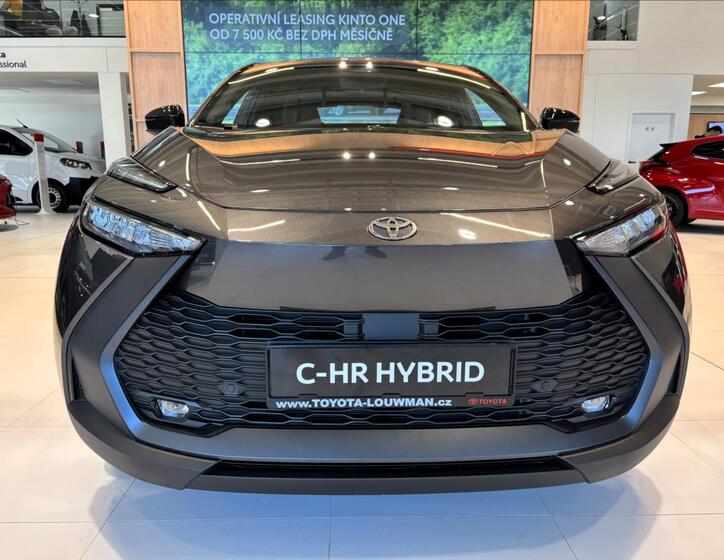 Toyota C-HR 2