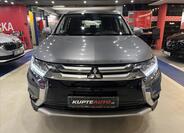 Mitsubishi Outlander 2