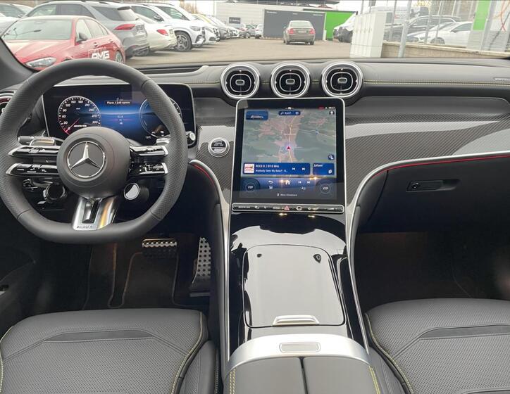 Mercedes-Benz GLC 8