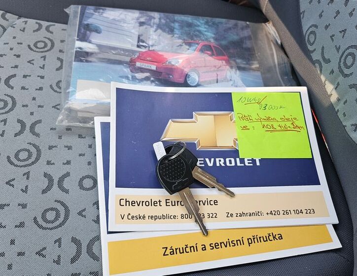 Chevrolet Spark 10