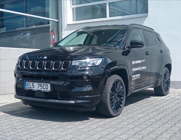 Jeep Compass 1