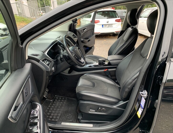 Ford Edge 18
