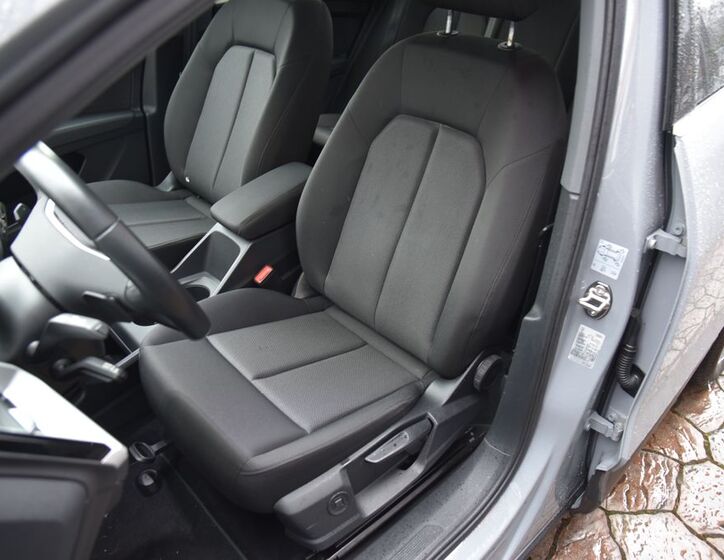 Audi Q4 13