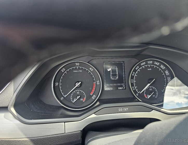Škoda Superb 8