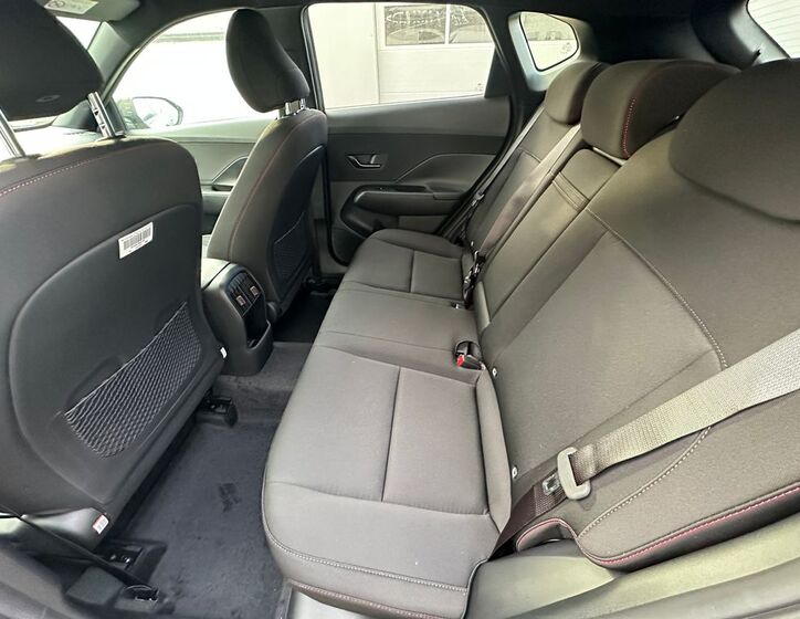 Hyundai Kona 14