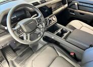 Land Rover Defender 12
