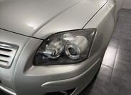 Toyota Avensis 32