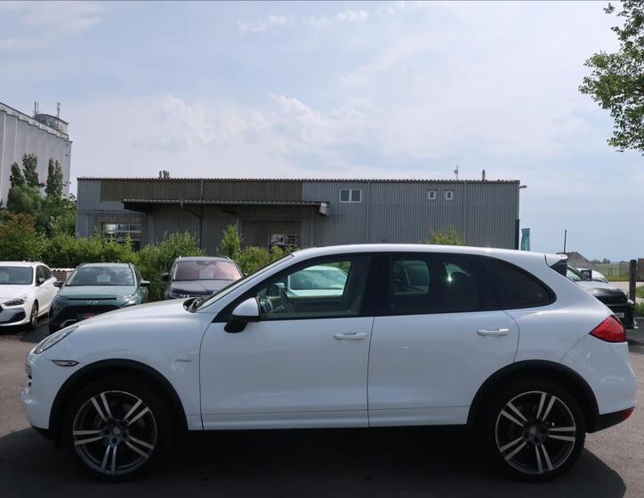 Porsche Cayenne 6