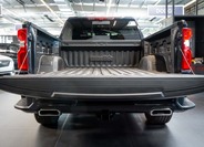 Chevrolet Silverado 6
