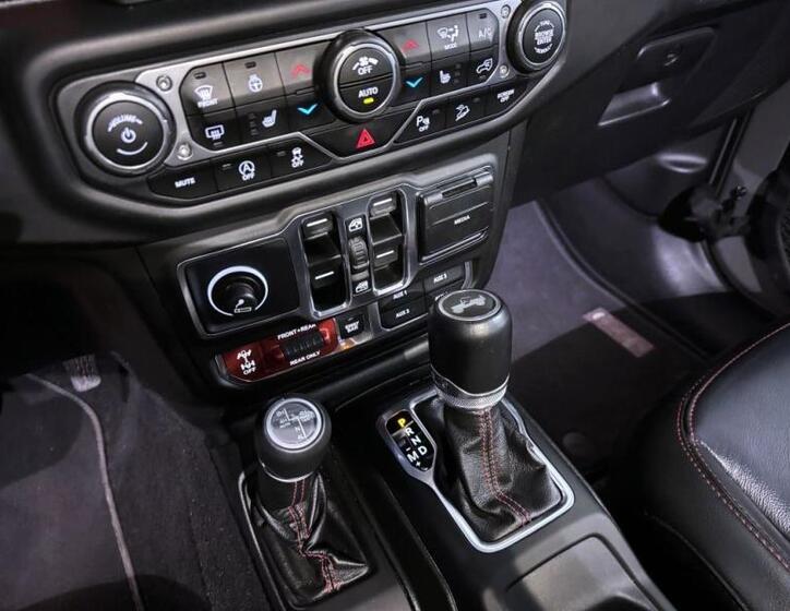 Jeep Wrangler 15