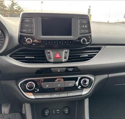 Hyundai i30 11