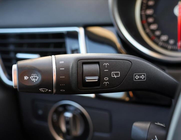 Mercedes-Benz GLE 21
