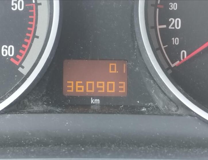 Opel Zafira 10