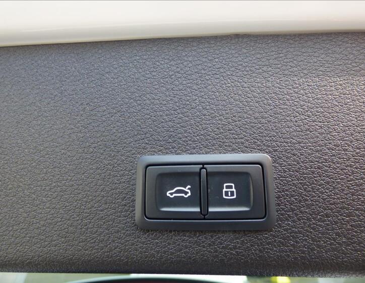 Audi e-tron 49