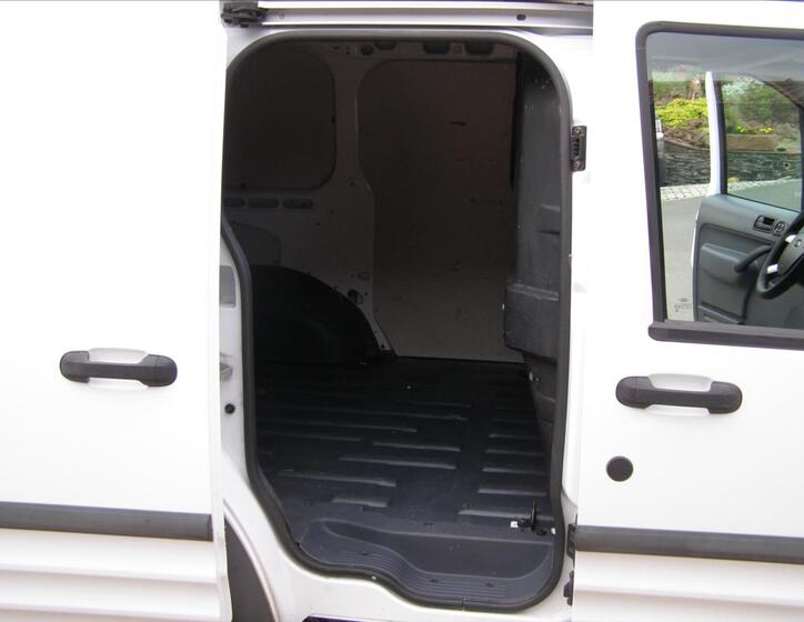 Ford Transit Connect 19