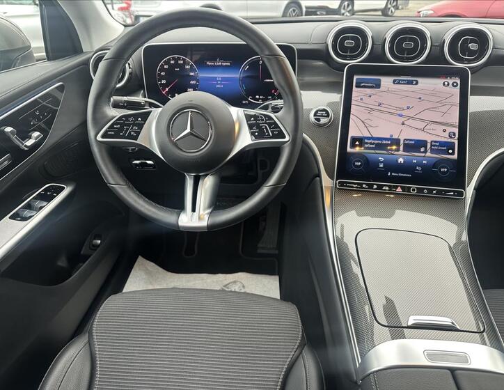 Mercedes-Benz GLC 13