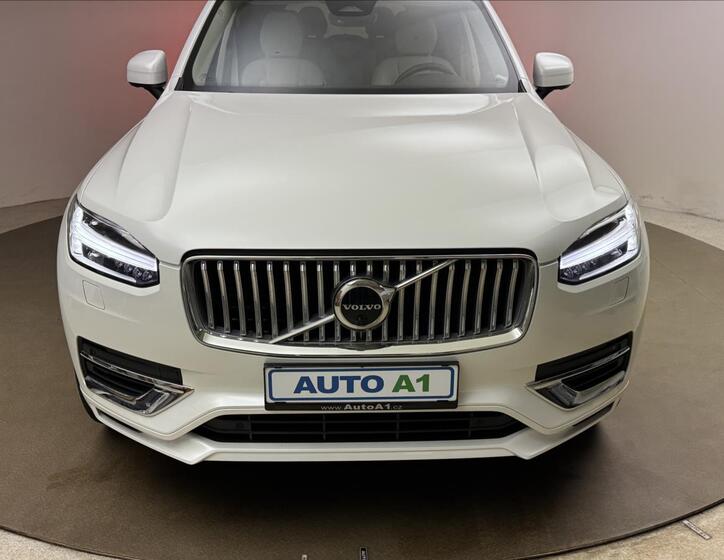 Volvo XC90 44