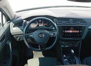 Volkswagen Tiguan 6