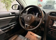 Volkswagen Golf 16