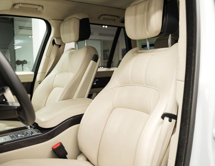 Land Rover Range Rover 8