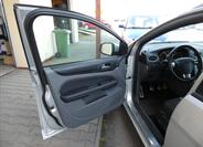 Ford Focus 14