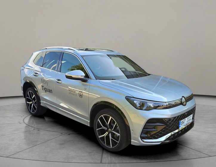 Volkswagen Tiguan 1