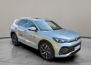 Volkswagen Tiguan 1