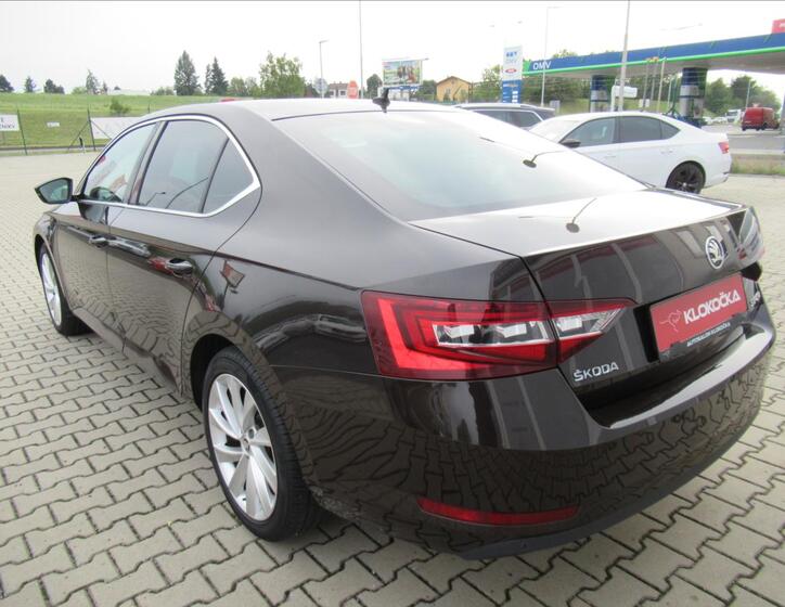 Škoda Superb 7