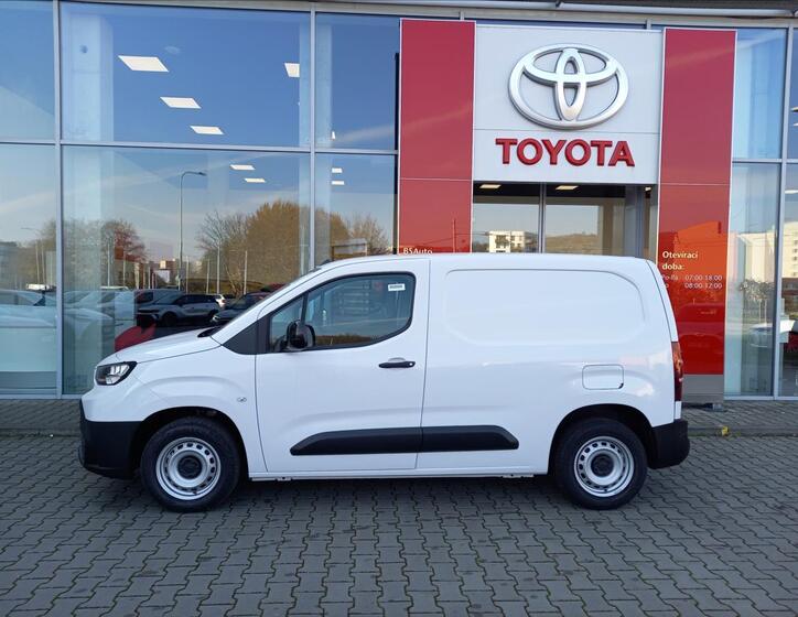 Toyota ProAce City 3
