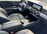 Mercedes-Benz GLB 12