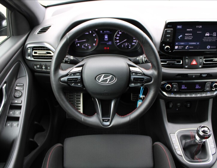 Hyundai i30 12