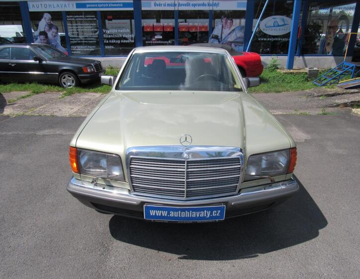 Mercedes-Benz 126 2