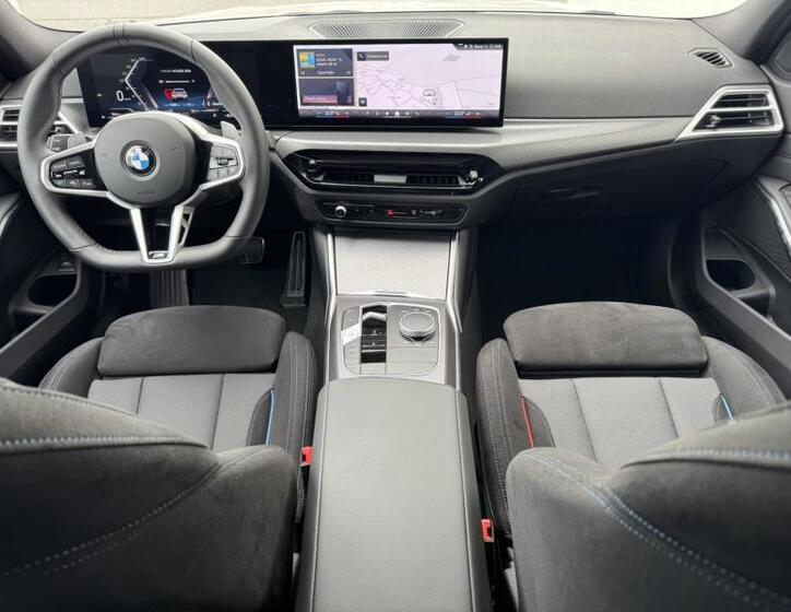 BMW Řada 3 8