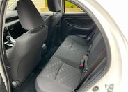 Toyota Yaris 16