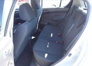 Suzuki Swift 13