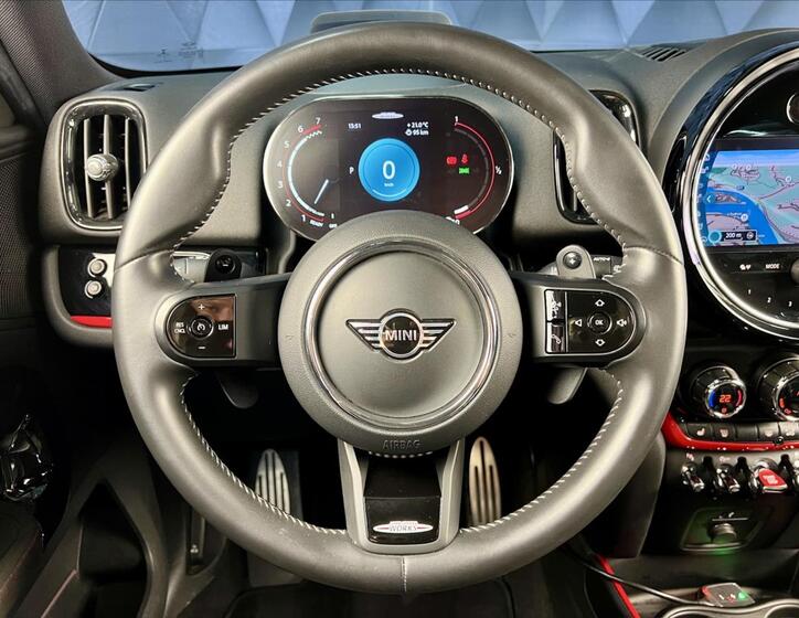 Mini Countryman 13