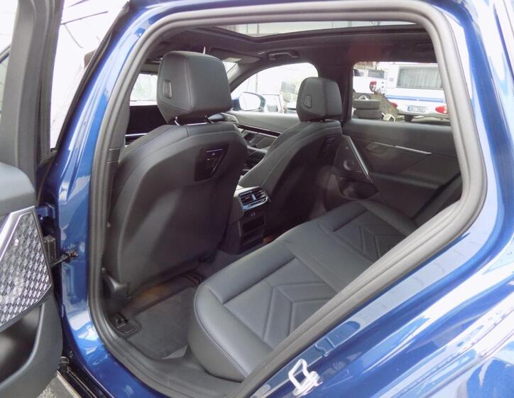 BMW Řada 5 12
