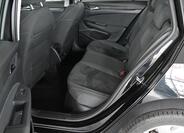 Volkswagen Golf 10