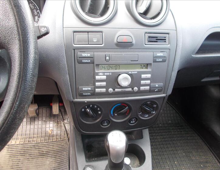 Ford Fiesta 19