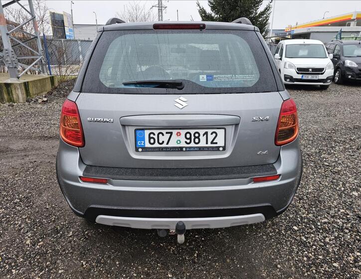 Suzuki SX4 5