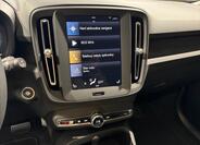 Volvo XC40 9