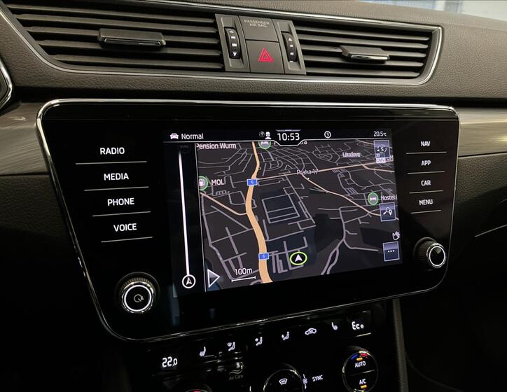 Škoda Superb 12