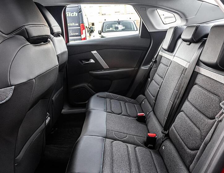 Citroën C4 X 10