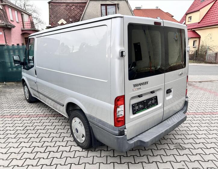Ford Transit 7